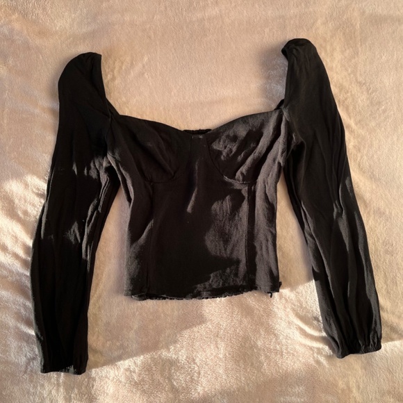 Reformation Reign Top Black 2 - Picture 7 of 7